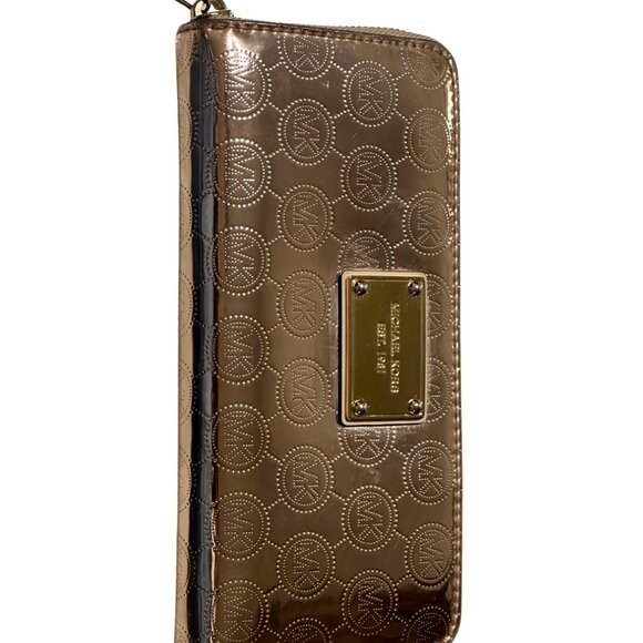 ✨ Michael Kors Signature Metallic Zip Around Wallet - Bronze/Gold ✨ - Picture 2 of 7